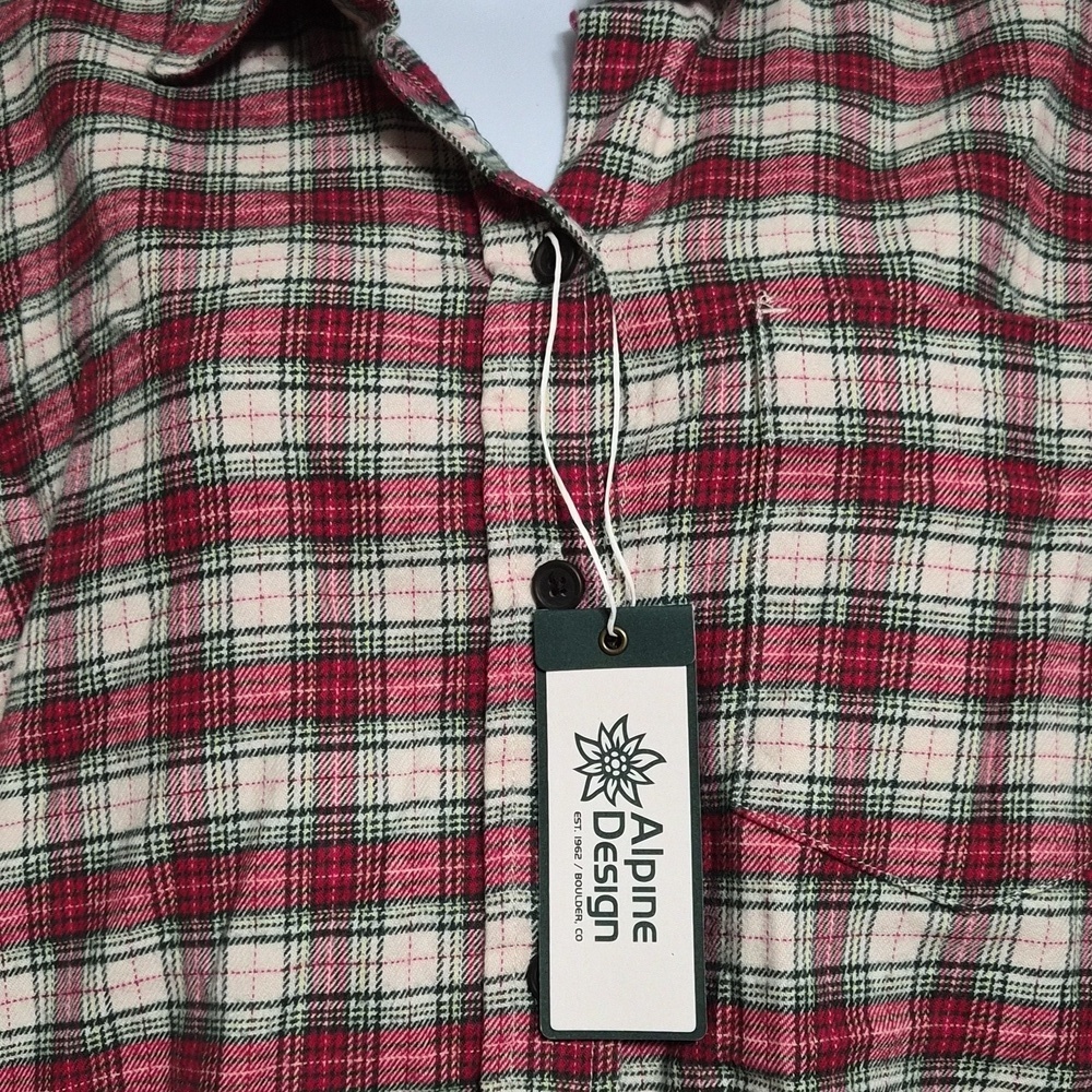 Alpine Design Red and White Plaid Button Down Shirt NWT Size M - Picture 2 of 12